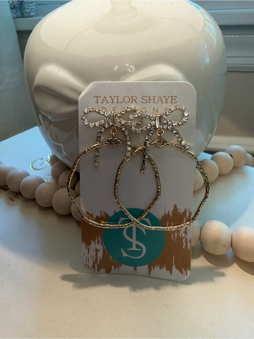Taylor Shaye Gold Bow & Textured Hoop Earrings